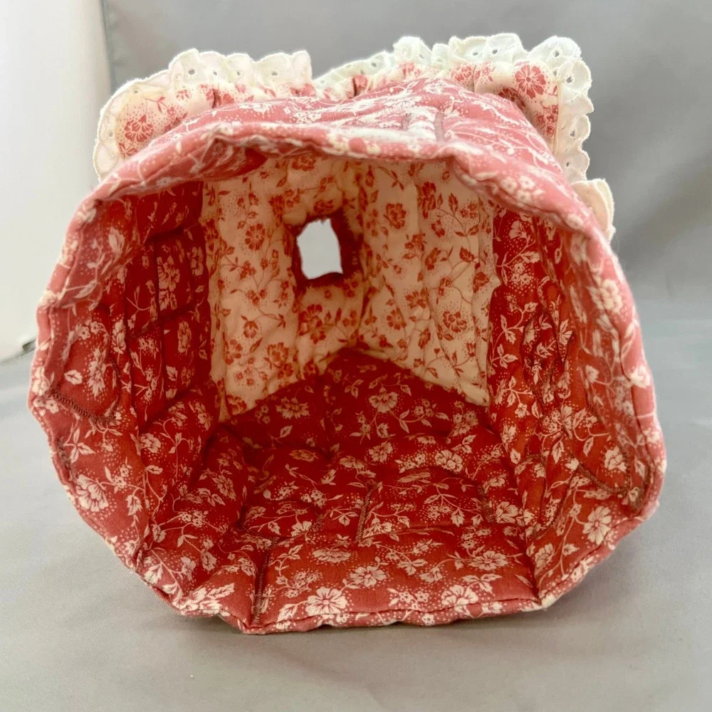 Vintage Tissue Box Cover Quilted Cottage Floral Lace Trim Mauve Pink Cream